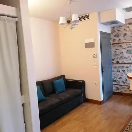 Riverbed Traditional Litochoro