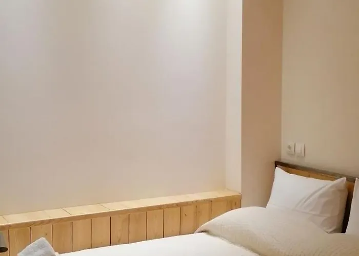 Riverbed Traditional 3*